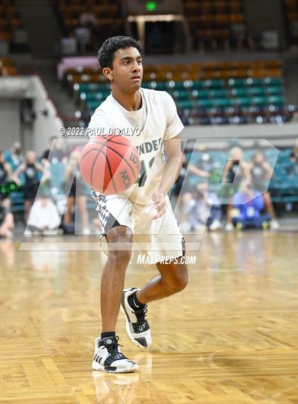 Thumbnail 3 in ThunderRidge vs. Fossil Ridge (CHSAA 5A State Final) photogallery.