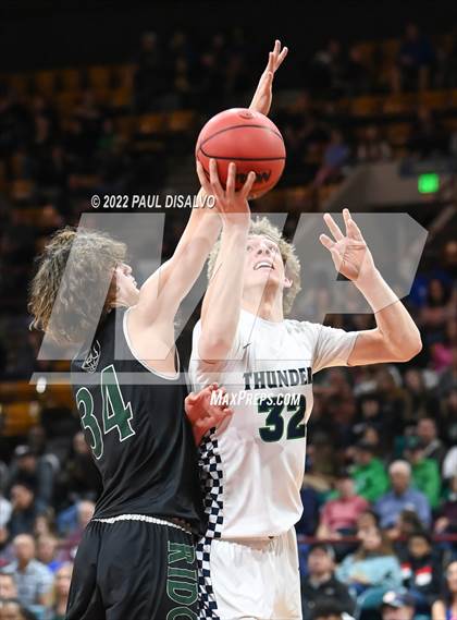 Thumbnail 1 in ThunderRidge vs. Fossil Ridge (CHSAA 5A State Final) photogallery.