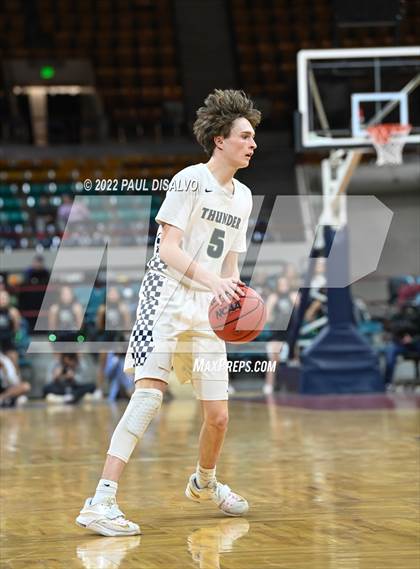 Thumbnail 2 in ThunderRidge vs. Fossil Ridge (CHSAA 5A State Final) photogallery.