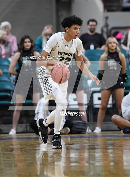 Thumbnail 1 in ThunderRidge vs. Fossil Ridge (CHSAA 5A State Final) photogallery.