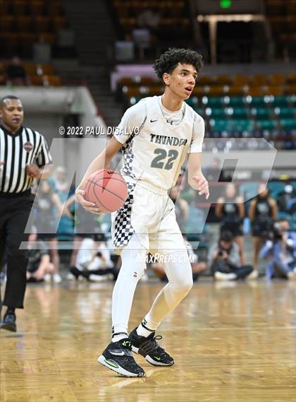 Thumbnail 1 in ThunderRidge vs. Fossil Ridge (CHSAA 5A State Final) photogallery.