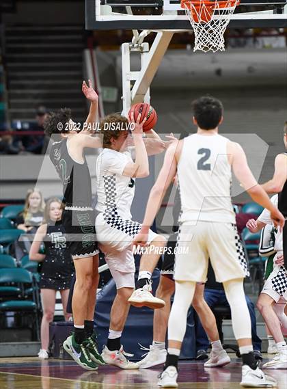 Thumbnail 3 in ThunderRidge vs. Fossil Ridge (CHSAA 5A State Final) photogallery.