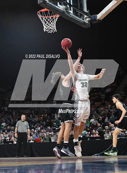 Thumbnail 3 in ThunderRidge vs. Fossil Ridge (CHSAA 5A State Final) photogallery.