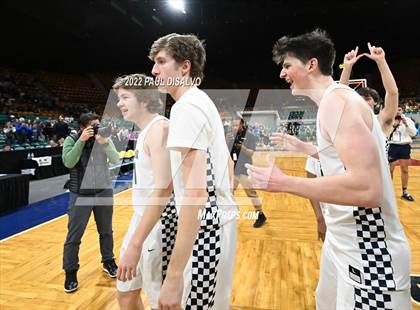 Thumbnail 2 in ThunderRidge vs. Fossil Ridge (CHSAA 5A State Final) photogallery.