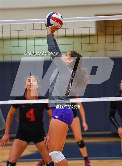 Thumbnail 1 in Warren vs Stevens [John Paul] photogallery.