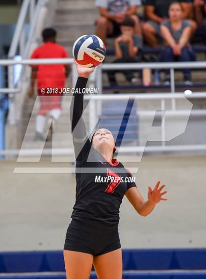 Thumbnail 1 in Warren vs Stevens [John Paul] photogallery.