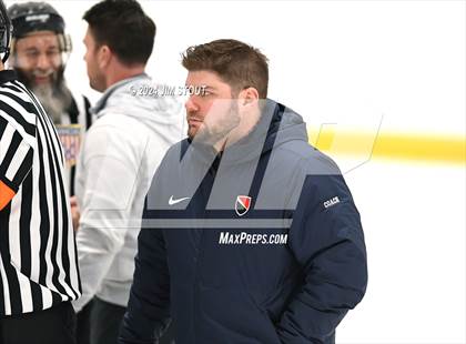 Thumbnail 2 in Trinity-Pawling vs. Frederick Gunn (Avon Christmas Classic 5th Place) photogallery.