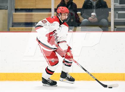 Thumbnail 3 in Trinity-Pawling vs. Frederick Gunn (Avon Christmas Classic 5th Place) photogallery.