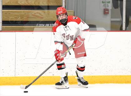 Thumbnail 2 in Trinity-Pawling vs. Frederick Gunn (Avon Christmas Classic 5th Place) photogallery.
