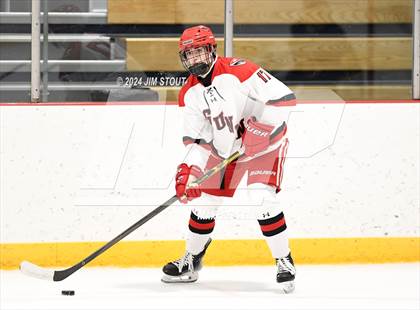 Thumbnail 1 in Trinity-Pawling vs. Frederick Gunn (Avon Christmas Classic 5th Place) photogallery.