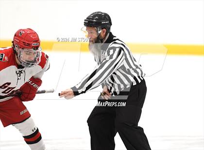Thumbnail 1 in Trinity-Pawling vs. Frederick Gunn (Avon Christmas Classic 5th Place) photogallery.