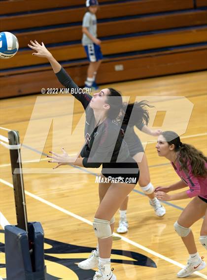 Thumbnail 3 in Utica Ford @ Grosse Pointe South photogallery.