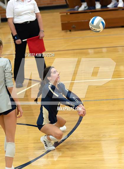 Thumbnail 1 in Utica Ford @ Grosse Pointe South photogallery.