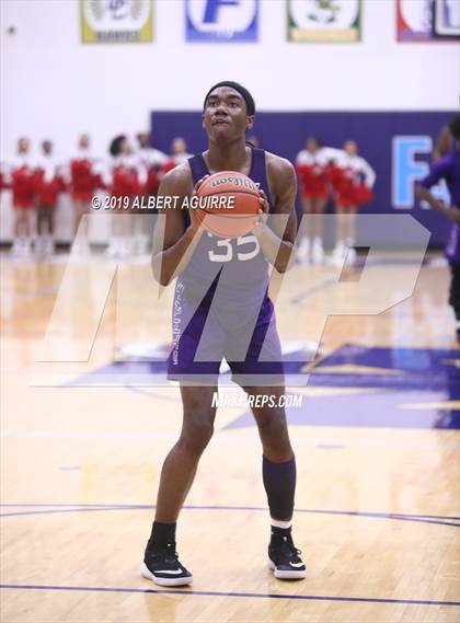 Thumbnail 3 in Ben Davis vs. Pike (IHSAA 4A 2nd Round Playoff)  photogallery.