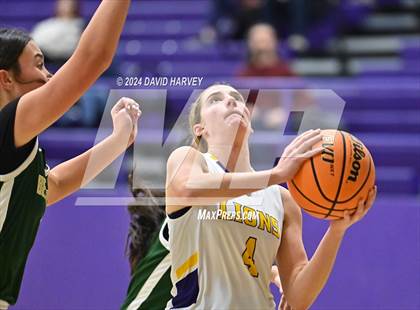 Thumbnail 2 in Bear Creek @ Littleton photogallery.