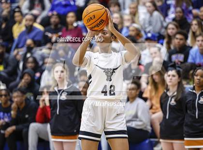 Thumbnail 2 in Sprayberry vs. Kell (Region 6-6A Championship) photogallery.