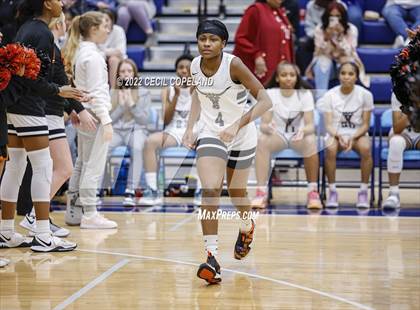 Thumbnail 2 in Sprayberry vs. Kell (Region 6-6A Championship) photogallery.