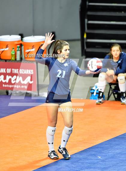 Thumbnail 1 in Fayetteville vs. Har-Ber (AAA 7A Final) photogallery.