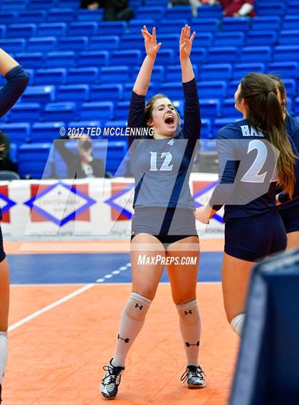 Thumbnail 3 in Fayetteville vs. Har-Ber (AAA 7A Final) photogallery.