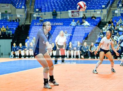 Thumbnail 2 in Fayetteville vs. Har-Ber (AAA 7A Final) photogallery.