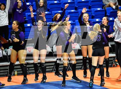 Thumbnail 3 in Fayetteville vs. Har-Ber (AAA 7A Final) photogallery.