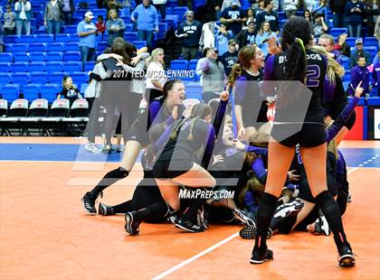 Thumbnail 3 in Fayetteville vs. Har-Ber (AAA 7A Final) photogallery.