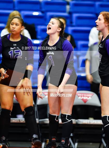 Thumbnail 3 in Fayetteville vs. Har-Ber (AAA 7A Final) photogallery.