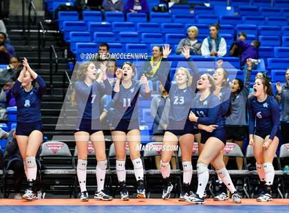 Thumbnail 3 in Fayetteville vs. Har-Ber (AAA 7A Final) photogallery.