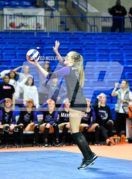 Thumbnail 2 in Fayetteville vs. Har-Ber (AAA 7A Final) photogallery.