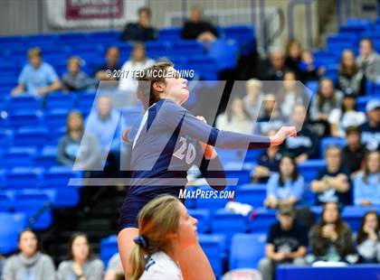 Thumbnail 2 in Fayetteville vs. Har-Ber (AAA 7A Final) photogallery.
