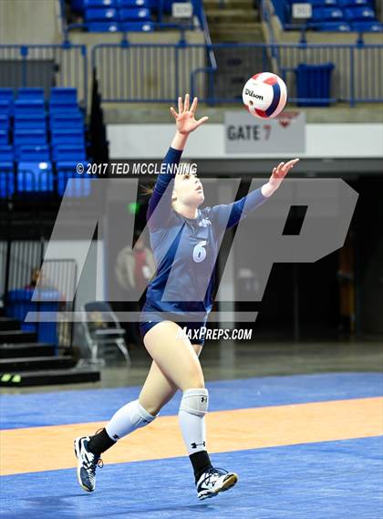 Thumbnail 3 in Fayetteville vs. Har-Ber (AAA 7A Final) photogallery.