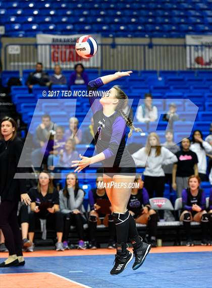 Thumbnail 2 in Fayetteville vs. Har-Ber (AAA 7A Final) photogallery.