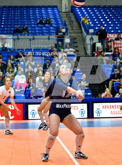 Thumbnail 2 in Fayetteville vs. Har-Ber (AAA 7A Final) photogallery.