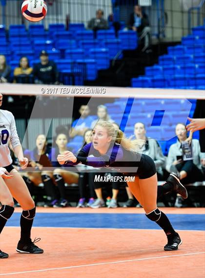 Thumbnail 3 in Fayetteville vs. Har-Ber (AAA 7A Final) photogallery.