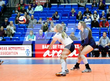 Thumbnail 3 in Fayetteville vs. Har-Ber (AAA 7A Final) photogallery.