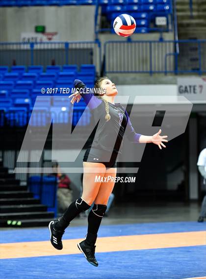 Thumbnail 1 in Fayetteville vs. Har-Ber (AAA 7A Final) photogallery.
