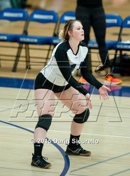Thumbnail 2 in Mesquite vs. Highland photogallery.