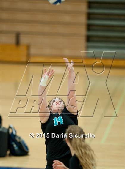 Thumbnail 1 in Mesquite vs. Highland photogallery.