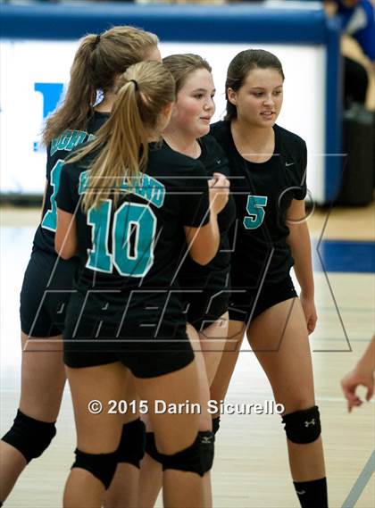 Thumbnail 2 in Mesquite vs. Highland photogallery.