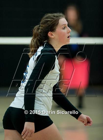 Thumbnail 3 in Mesquite vs. Highland photogallery.