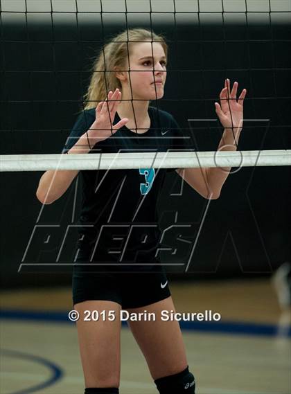 Thumbnail 2 in Mesquite vs. Highland photogallery.