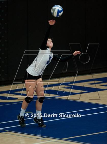 Thumbnail 2 in Mesquite vs. Highland photogallery.
