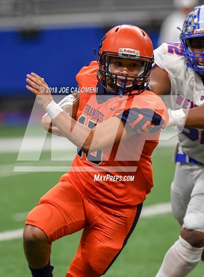 Thumbnail 3 in Brandeis vs Westlake (UIL 6A Quarterfinal) photogallery.