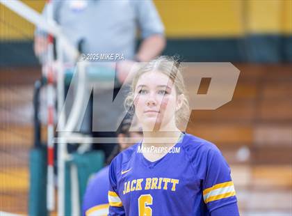 Thumbnail 3 in Jack Britt @ Pine Forest photogallery.