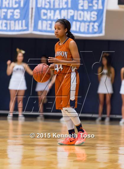 Thumbnail 2 in O'Connor vs. Madison (UIL 6A Bi-District Playoff) photogallery.