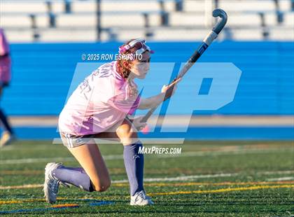 Thumbnail 3 in Eastport South Manor vs Harborfield (NYSPHSAA Class B Qualifer) photogallery.