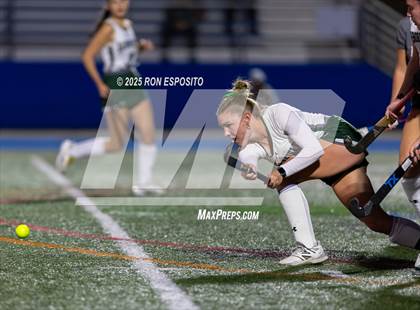 Thumbnail 2 in Eastport South Manor vs Harborfield (NYSPHSAA Class B Qualifer) photogallery.