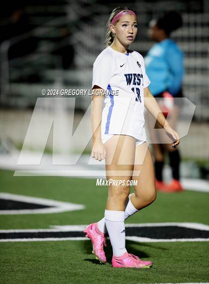 Thumbnail 1 in Plano West vs Frenship photogallery.
