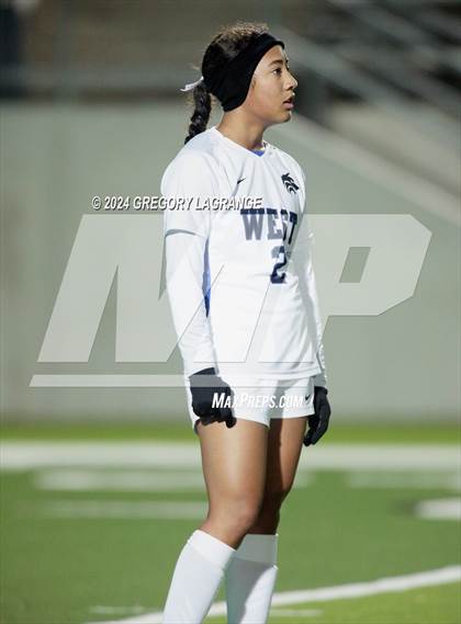 Thumbnail 3 in Plano West vs Frenship photogallery.