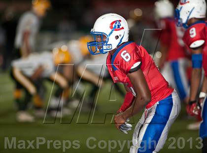 Thumbnail 1 in Holtville vs. Crawford (CIF SDS D5 Final) photogallery.